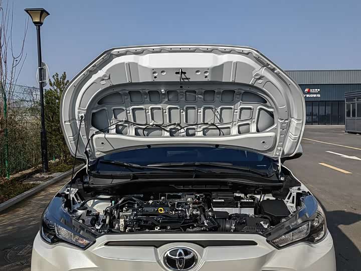 Toyota Frontlander 2024 2024款 2.0L CVT精英版