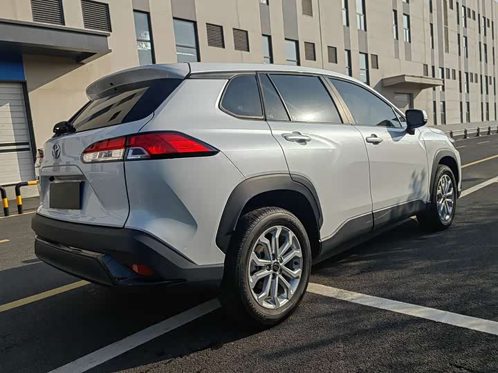 Toyota Frontlander 2024 2024款 2.0L CVT精英版