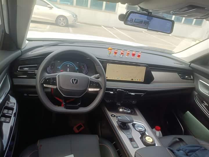 Changan X7 Plus 2024 2024款 1.5T 自动尊崇型 7座