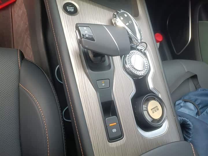 Changan X7 Plus 2024 2024款 1.5T 自动尊崇型 7座