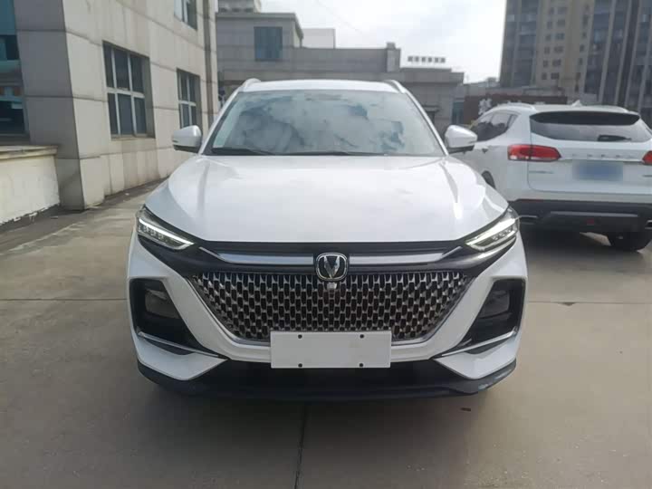 Changan X7 Plus 2024 2024款 1.5T 自动尊崇型 7座