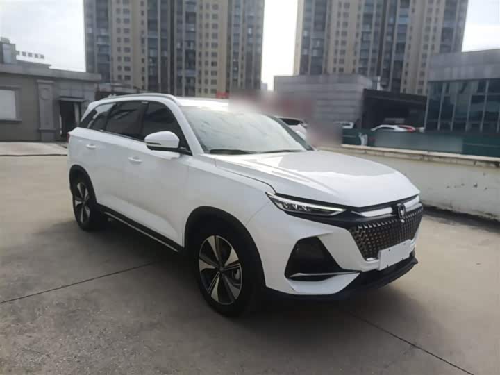 Changan X7 Plus 2024 2024款 1.5T 自动尊崇型 7座