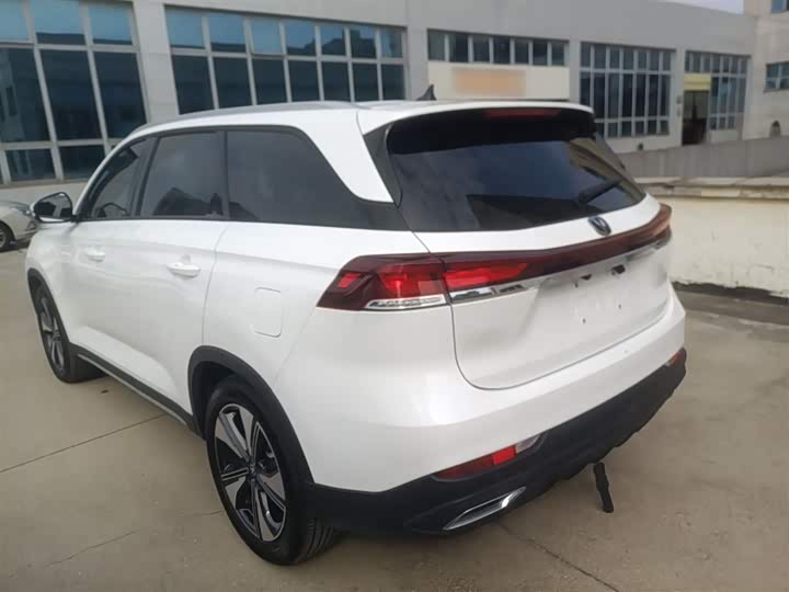 Changan X7 Plus 2024 2024款 1.5T 自动尊崇型 7座