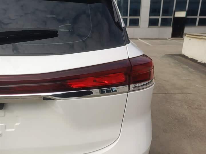 Changan X7 Plus 2024 2024款 1.5T 自动尊崇型 7座