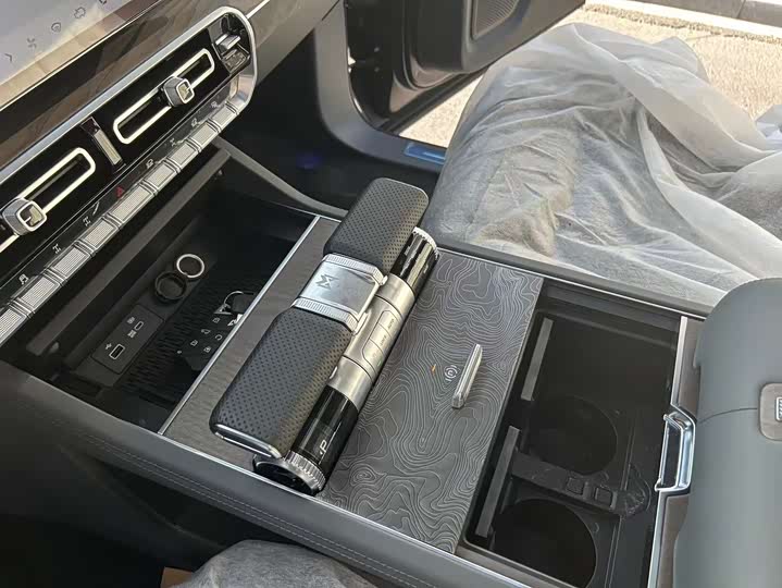 Dongfeng Mengshi M-Hero 917 2023 2023款 纯电基础版