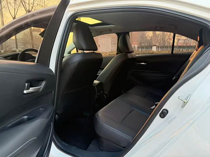 Toyota Corolla 2024 2024款 1.8L 智能电混双擎 精英版