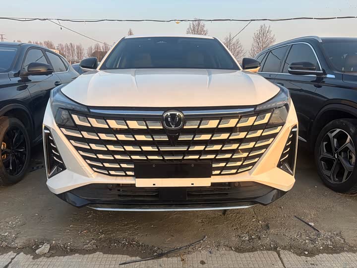 Changan UNI-Z Hybrid 2024 2024款 蓝鲸智电iDD 125km 卓越型