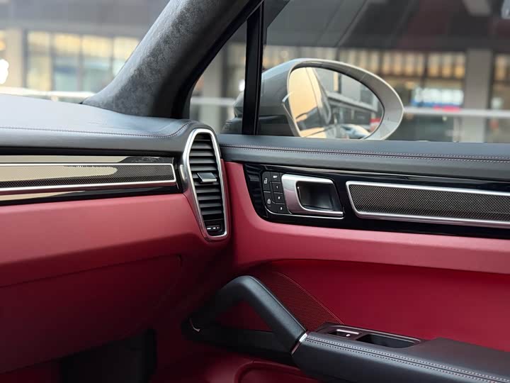 Porsche Cayenne Hybrid 2023 2023款 Cayenne E-Hybrid 2.0T 铂金版