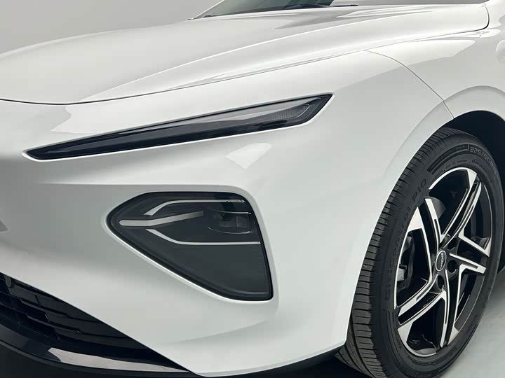 Roewe D7 2023 2023款 EV 510km 后驱旗舰版