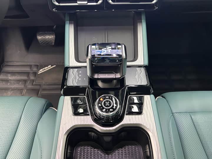 Jetour Freedom 2025 2025款 2.0TD XWD征服