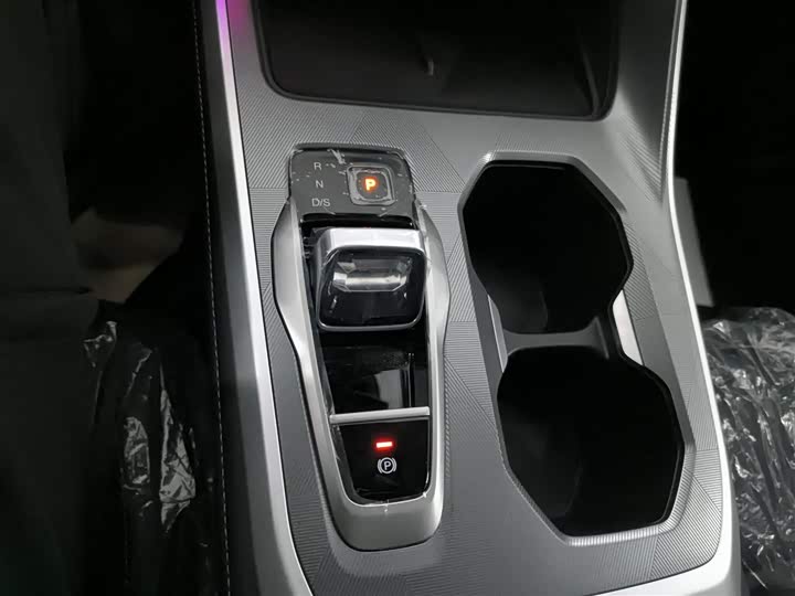 GAC Trumpchi GS3 2023 2023款 影速 270T 劲享版