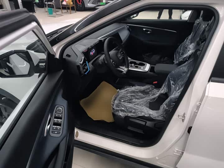 GAC Trumpchi GS3 2023 2023款 影速 270T 劲享版