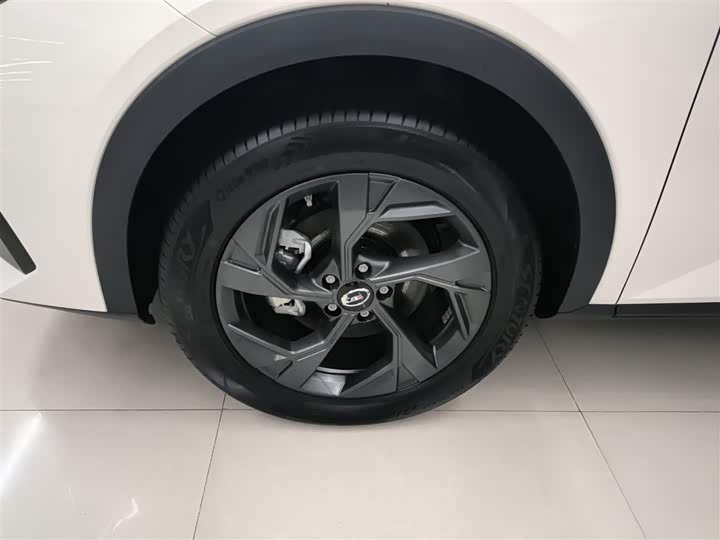 GAC Trumpchi GS3 2023 2023款 影速 270T 劲享版