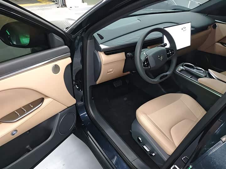 BAIC Arcfox Alpha T5 2025 2025款 520 PRO