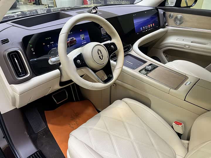 Aito M9 2025 2025款 增程 Ultra版 52kWh 6座版