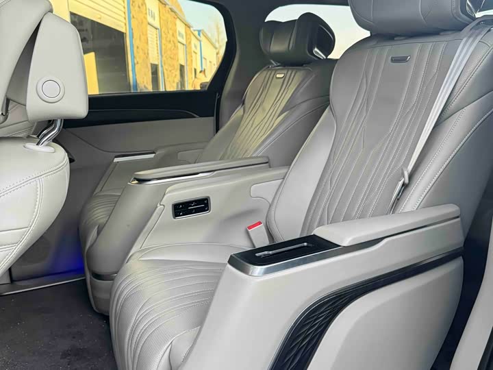 Buick GL8 ES 2023 2023款 ES陆尊 舒适型