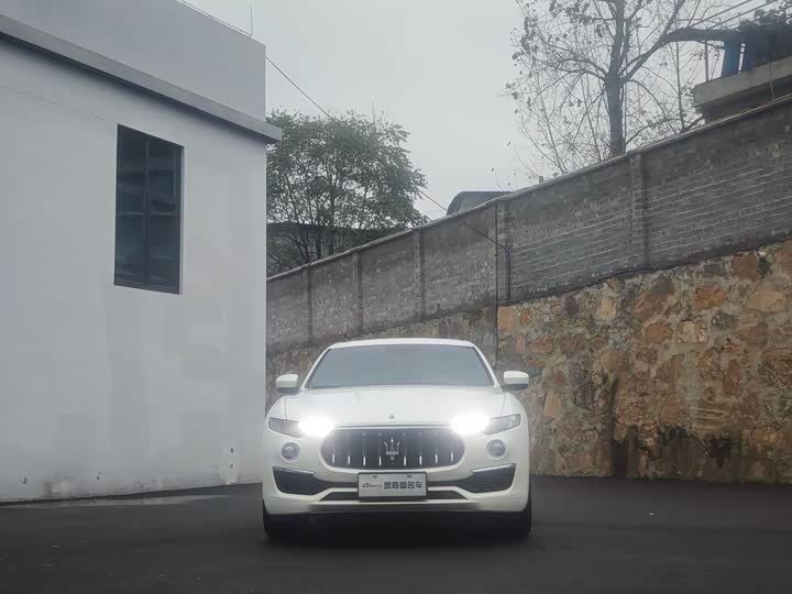 Maserati Levante 2022 2022款 2.0T GT锋芒版