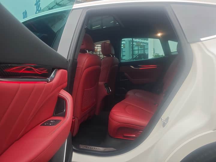 Maserati Levante 2022 2022款 2.0T GT锋芒版