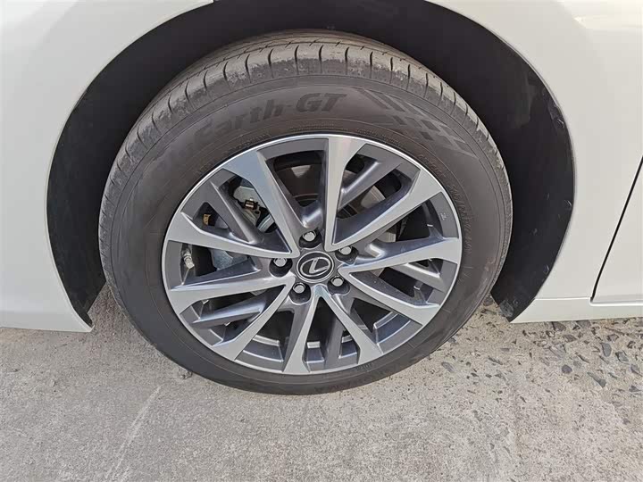 Lexus ES 2025 2025款 200 臻享版