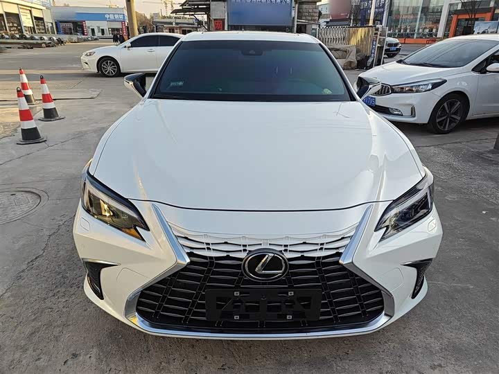Lexus ES 2025 2025款 200 臻享版