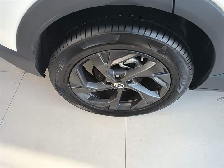 GAC Trumpchi GS3 2023 2023款 影速 270T 劲享版