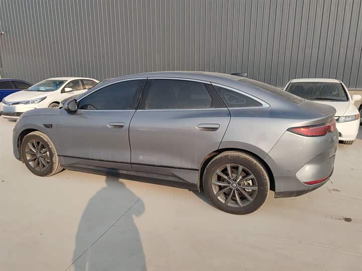 2025 BYD Qin L