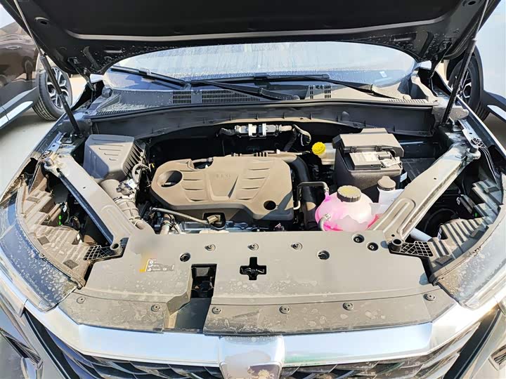 Roewe RX5 2025 2025款 PLUS 330TGI 自动领潮智惠版