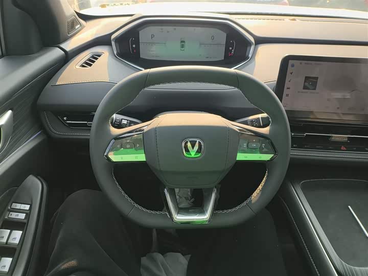 Changan CS55 Plus Hybrid 2025 2025款 智慧新蓝鲸 125km 战舰版