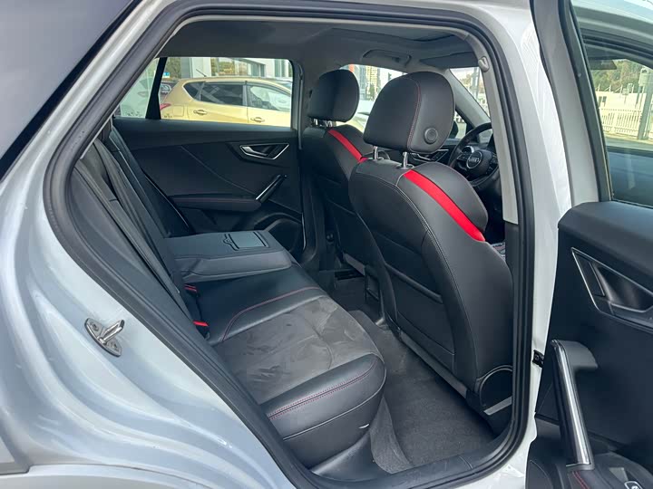 Audi Q2L 2024 2024款 35TFSI 豪华动感型