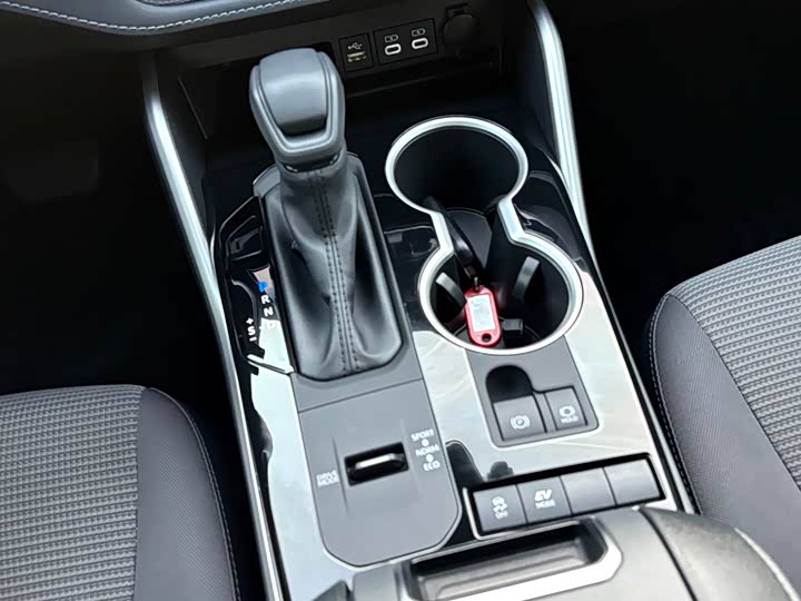 Toyota Highlander 2024 2024款 2.5L智能电混双擎两驱精英版 7座