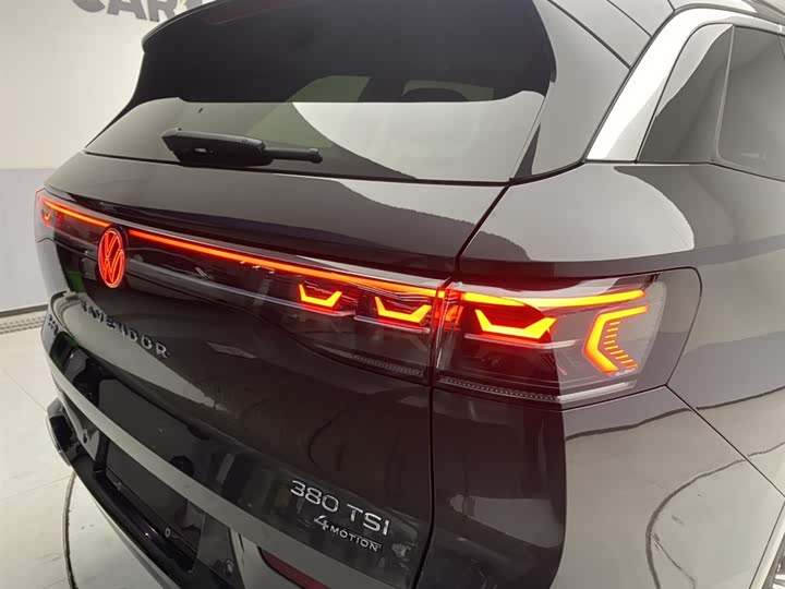 Volkswagen Tavendor 2024 2024款 380TSI 四驱R-Line巡礼 众享款