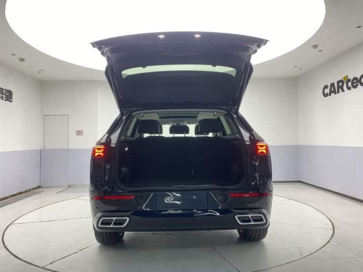 Volkswagen Tavendor 2024 2024款 380TSI 四驱R-Line巡礼 众享款