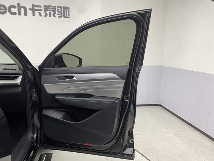 Volkswagen Tavendor 2024 2024款 380TSI 四驱R-Line巡礼 众享款