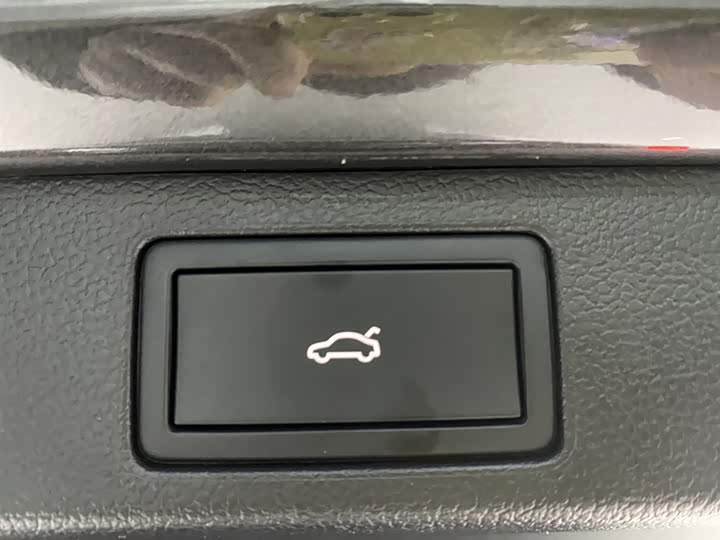 Volkswagen Tavendor 2024 2024款 380TSI 四驱R-Line巡礼 众享款