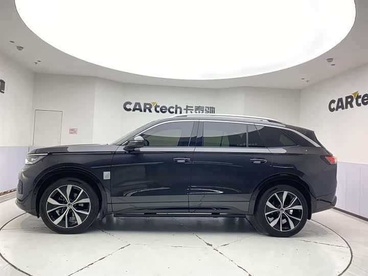 Volkswagen Tavendor 2024 2024款 380TSI 四驱R-Line巡礼 众享款