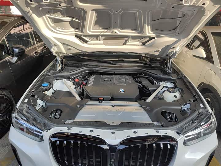BMW X3 2023 2023款 改款 xDrive30i 领先型 M曜夜套装