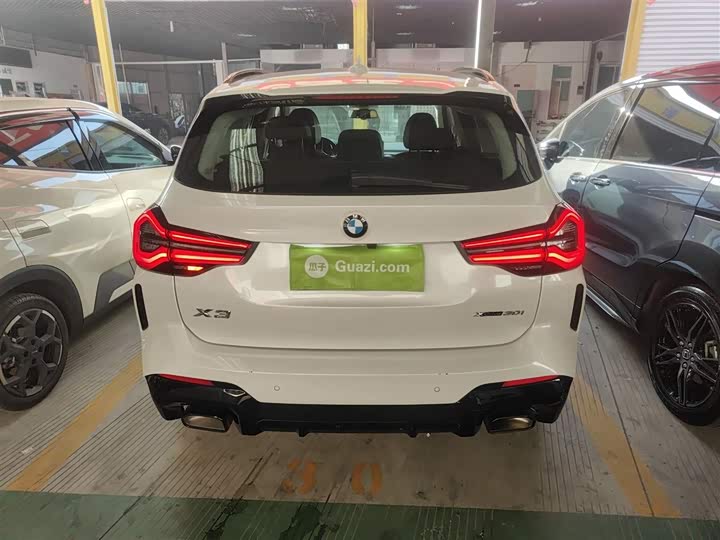 BMW X3 2023 2023款 改款 xDrive30i 领先型 M曜夜套装