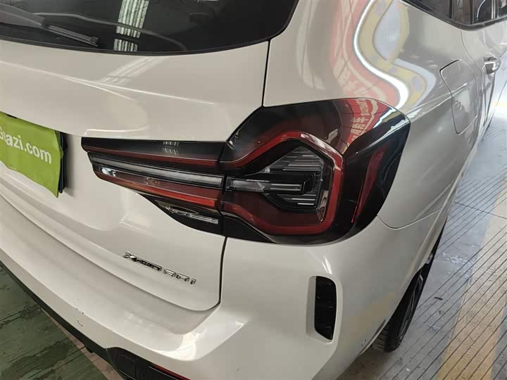 BMW X3 2023 2023款 改款 xDrive30i 领先型 M曜夜套装