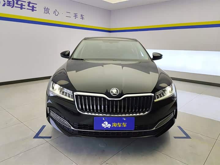 2023 Skoda Superb