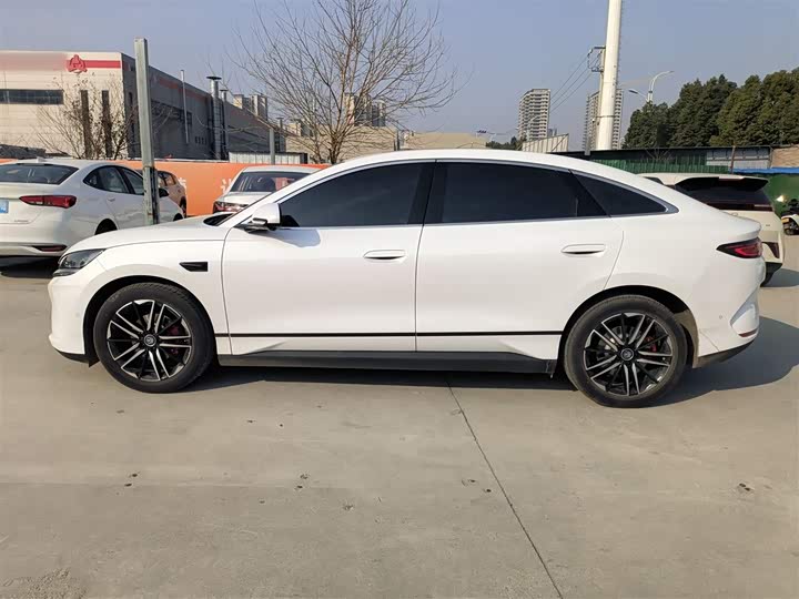 BYD Qin L 2025 2025款 EV 545KM云辇型