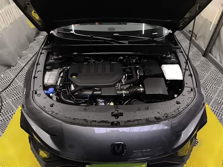 Changan UNI-V 2025 2025款 第三代 2.0T 劲擎型