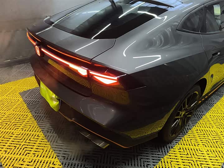 Changan UNI-V 2025 2025款 第三代 2.0T 劲擎型