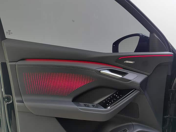 Audi Q6L e-tron Sportback 2026 2026款 首发领航版