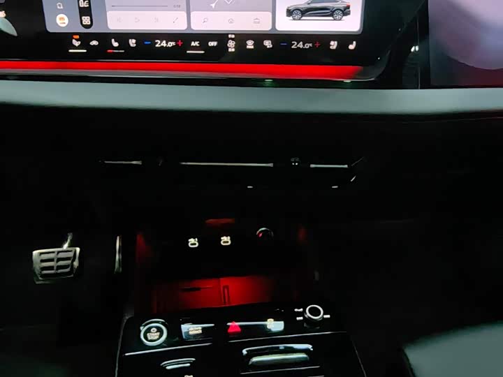 Audi Q6L e-tron Sportback 2026 2026款 首发领航版