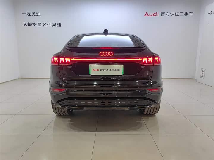 Audi Q6L e-tron Sportback 2026 2026款 首发领航版