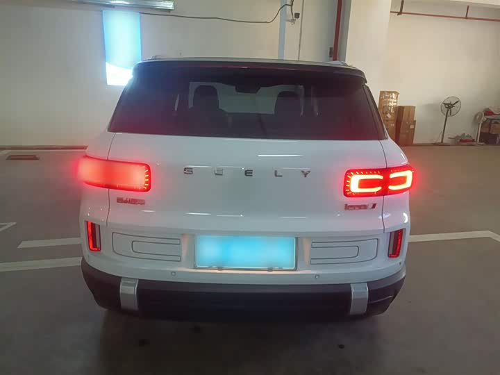 Geely Icon 2023 2023款 1.5TD 主角