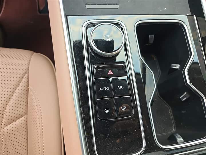 Chery Tiggo 8L 2024 2024款 2.0T 两驱尊贵版 5座