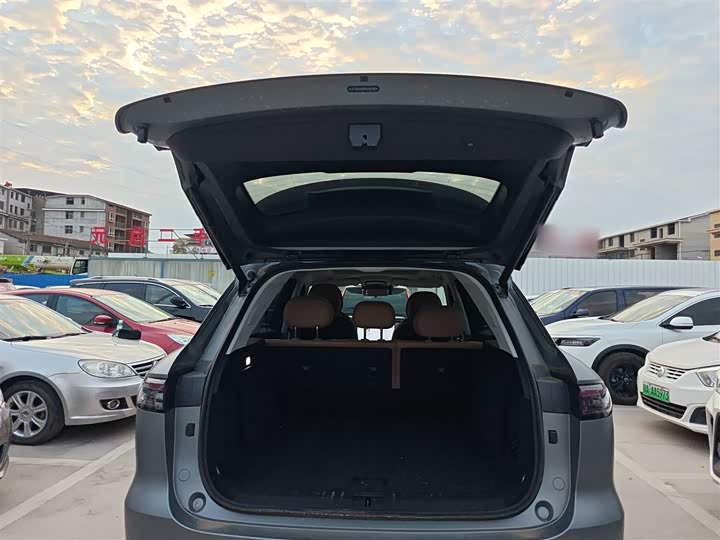 Chery Tiggo 8L 2024 2024款 2.0T 两驱尊贵版 5座