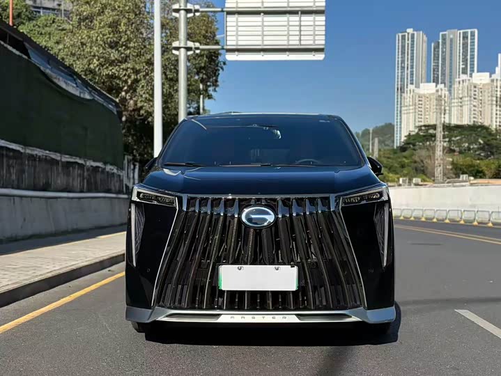 2025 GAC Trumpchi E9