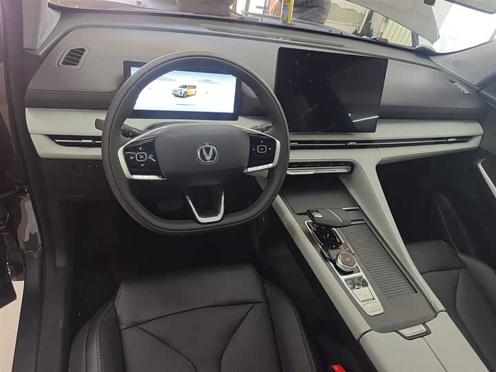 Changan CS75 Plus 2026 2026款 智慧冠军版 1.5T 新蓝鲸 智航型